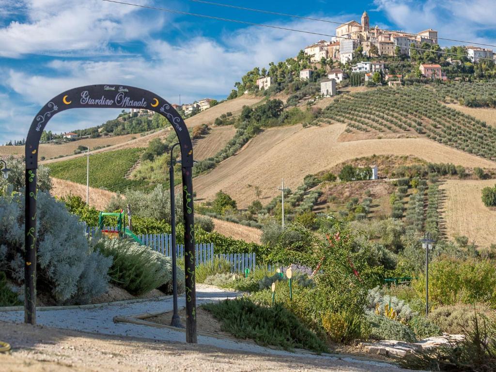 مونتيبراندون Agriturismo Il Sapore Della Luna المظهر الخارجي الصورة