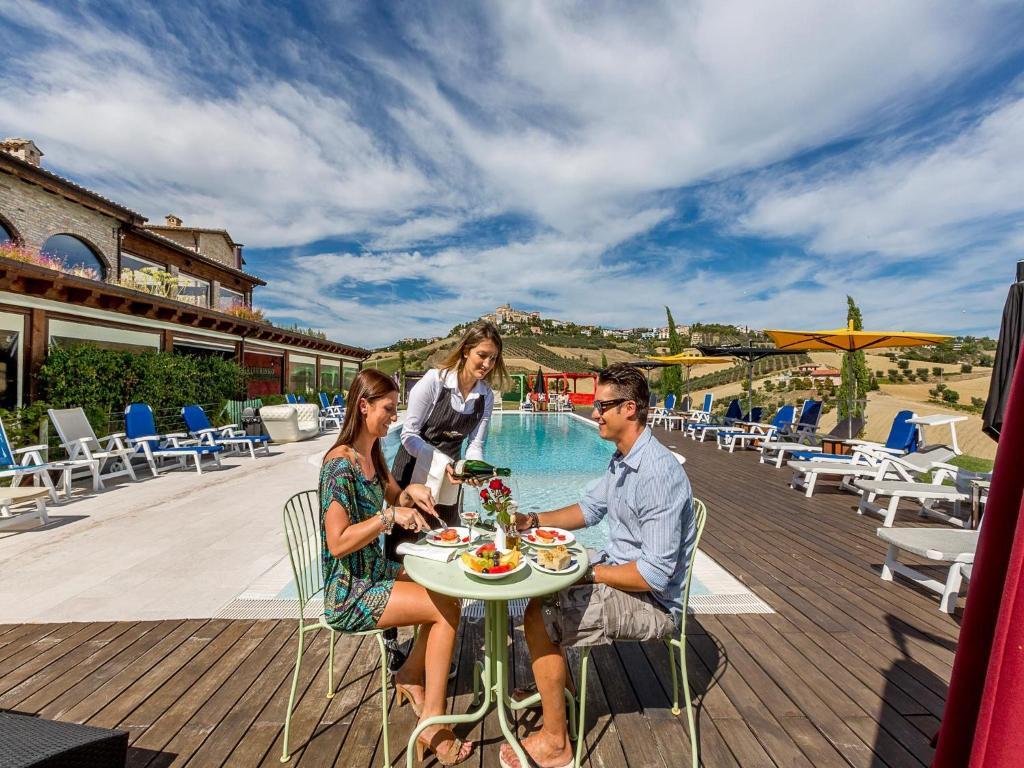 مونتيبراندون Agriturismo Il Sapore Della Luna المظهر الخارجي الصورة